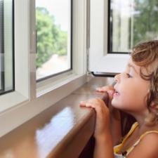 3 Signs It's Time To Replace Your Old Windows This Spring